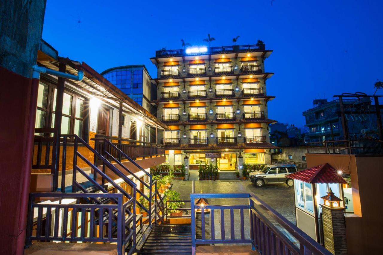 Hotel Kausi Pokhara Dış mekan fotoğraf